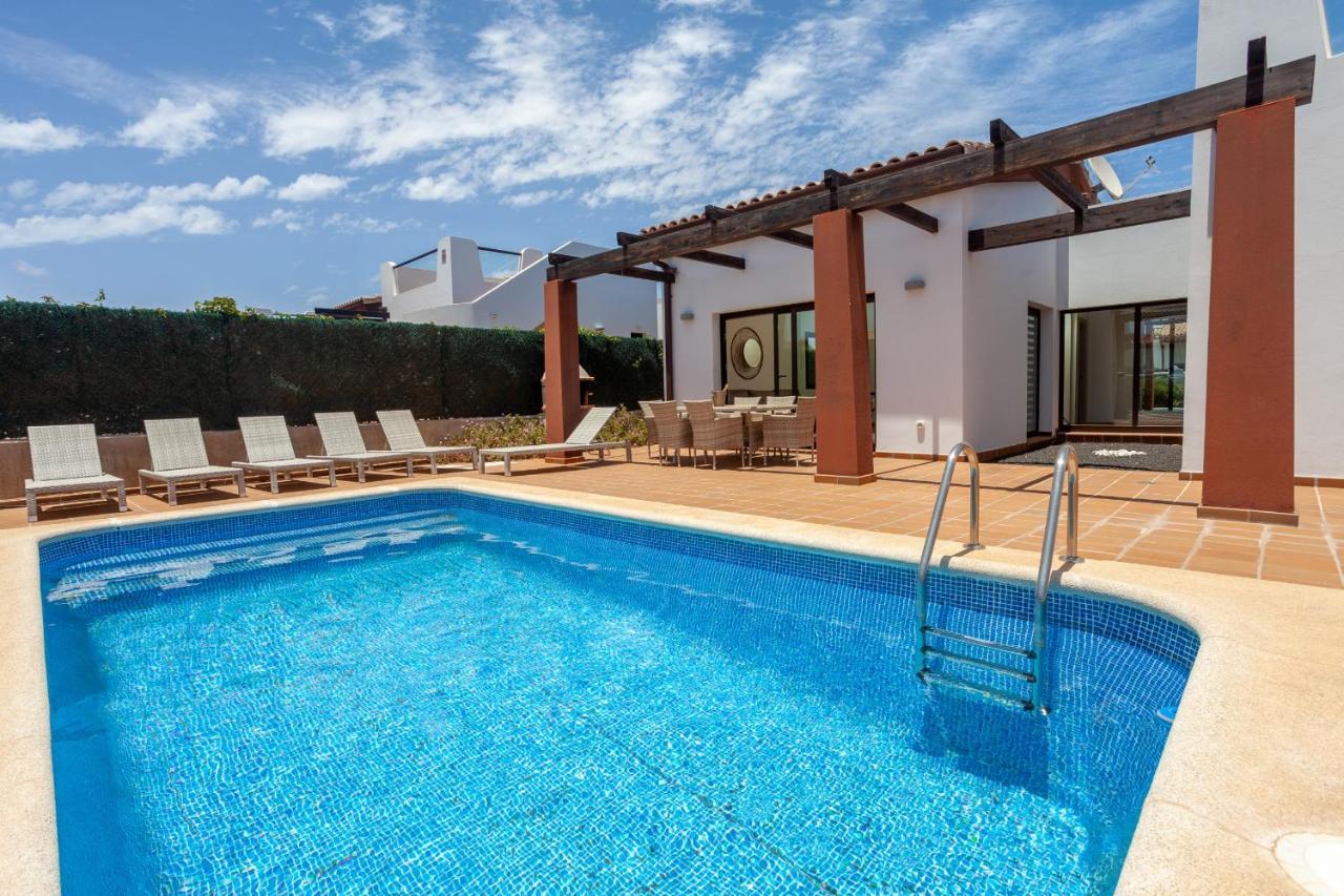 Villa Zafiro 13 Golf Private Pool Caleta De Fuste By Holidays Home Exterior foto